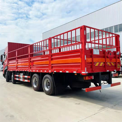 東風(fēng)天龍9.6米倉柵式危化品運(yùn)輸車 專業(yè)、安全、高效的液化氣鋼瓶運(yùn)輸解決方案